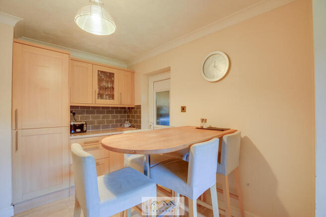 3 bed Detached for sale Image 6