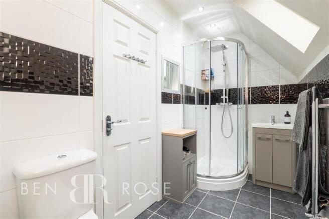 Jack & Jill Ensuite