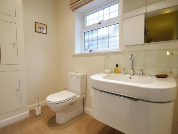 Cloakroom/WC