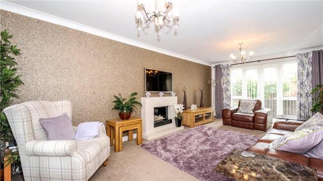Lounge 1