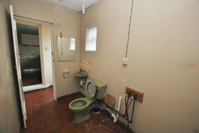 Utility Toilet_ed...
