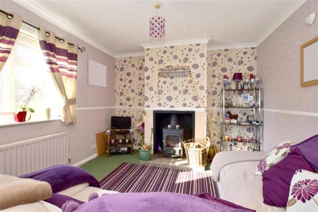 Lounge/ Dining Room