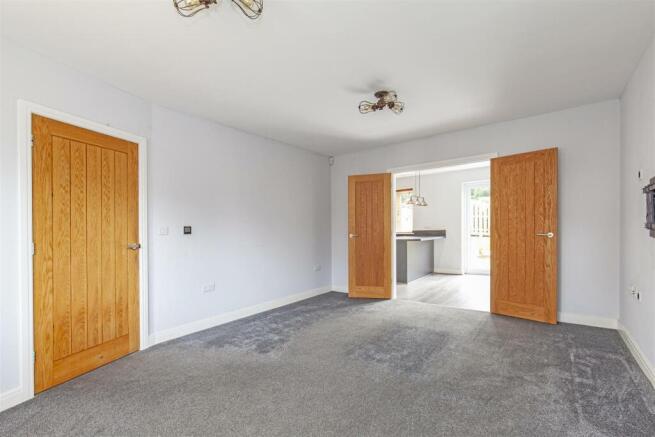 Reception Room-2.jpg