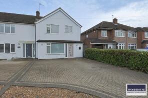3, Rushleigh Avenue, Cheshunt EN8 8QF