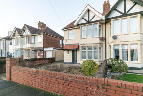 100, Knowle Avenue, North Shore, Blackpool FY2 9UU