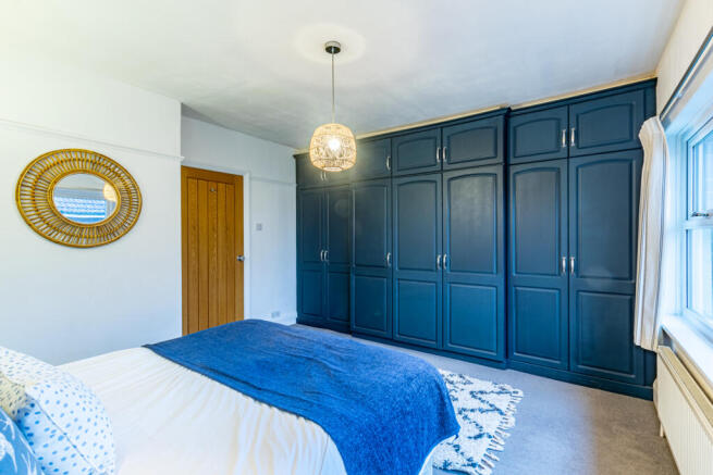bedroom2b