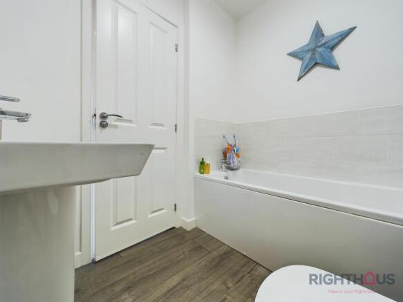Family bathroom