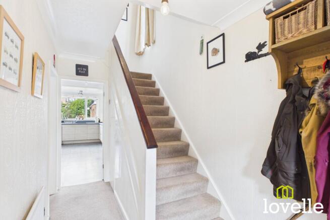 3 bed Semi-Detached for sale Image 2