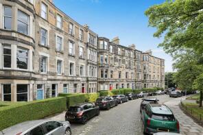 2f2, 23, Eyre Crescent, Broughton, Edinburgh EH3 5EU