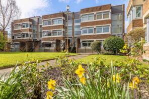 Flat 3, 20 Ailsa Court, Dirleton Drive, Glasgow G41 3BQ
