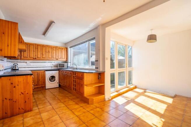 Kitchen / Dining Room