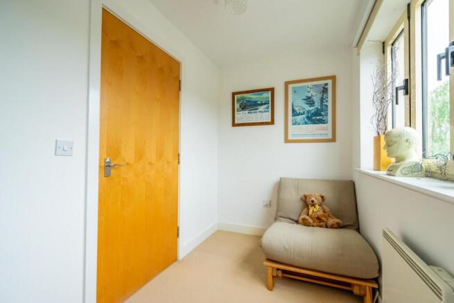 3 bed Penthouse for sale Image 9
