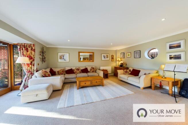Large Sitting Room