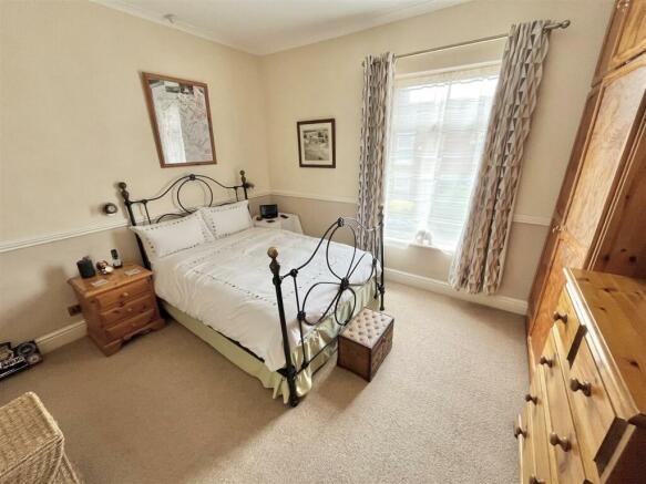 Bedroom 1 Aspect 2