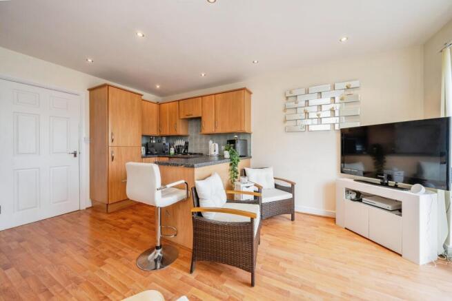 Kitchen/Lounge