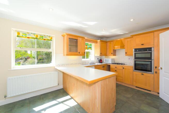 (Rightmove)  (11 of 26).jpg