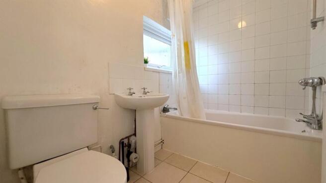 Bathroom.jpg