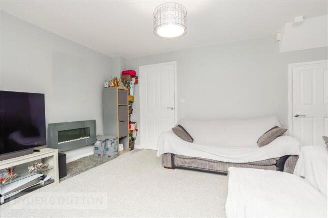 3 bed Semi-Detached for sale Image 9