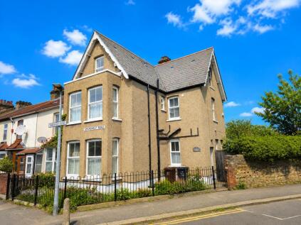 Sparsholt Road, Barking, IG11