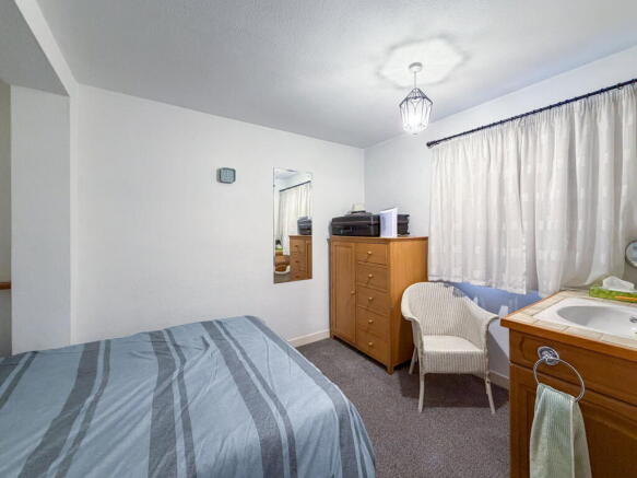 2 bed Terraced for sale Image 11