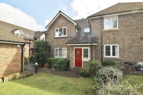4, Oakley Gardens, Applewood Grove, Waterlooville PO7 5AJ