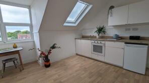 Flat 5, 12, Chatsworth Road, Brighton BN1 5DB