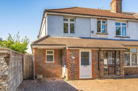Town Cross Avenue, Bognor Regis, PO21