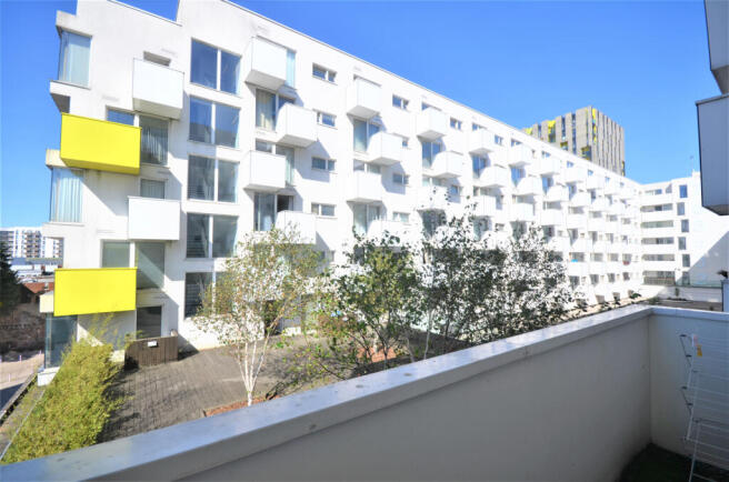 One Bedroom Apartment