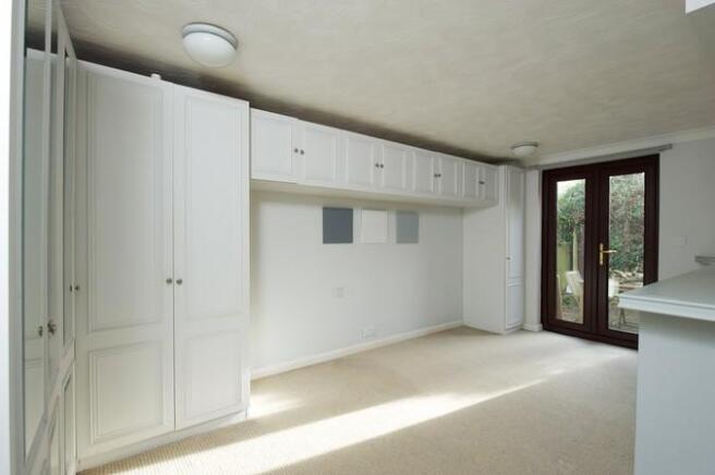 9Bed1.1.jpg