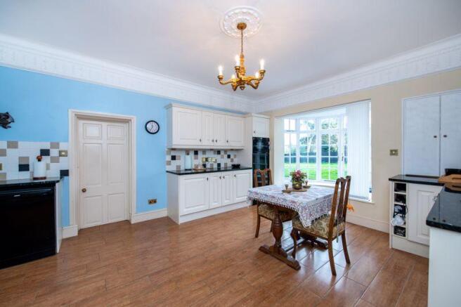 Breakfast kitchen