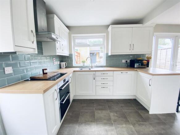 Kitchen diner