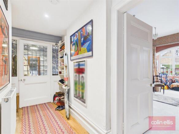 1 bed Ground Flat for sale Image 11