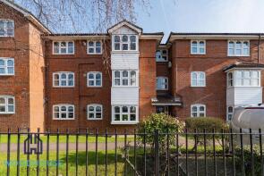 Flat 11, 43 49 St Saviours Court, Harrow View, Harrow HA1 1RN