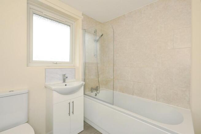 2 bed Semi-Detached for sale Image 9