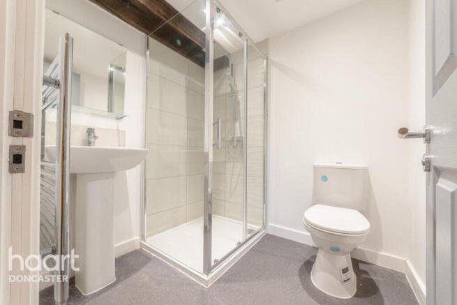 2 bed Apartment for sale Image 10