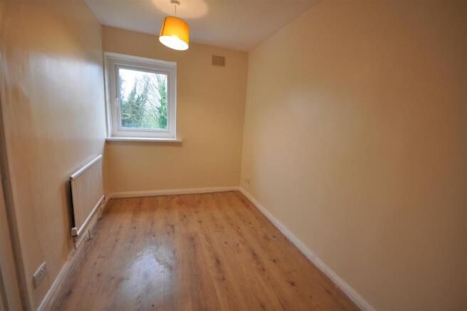 2 bed Apartment to rent Image 7