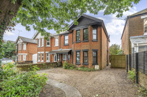 Winchester Road, Shirley, Southampton, Hampshire, SO16