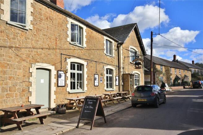 Barrington Pub