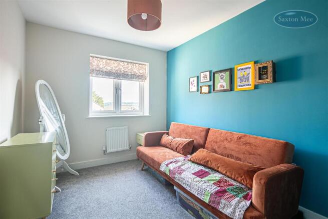 3 bed Semi-Detached for sale Image 11