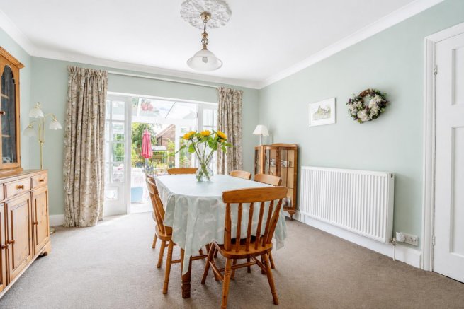 3 bed Semi-Detached for sale Image 5