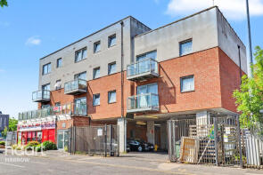 Flat 12, 20 Forest Lodge, Station Road, Harrow HA1 2BF