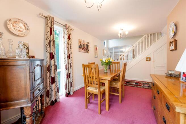 3 bed Link Detached House for sale Image 9