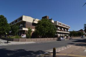 60, Philpot Square, London SW6 3HT