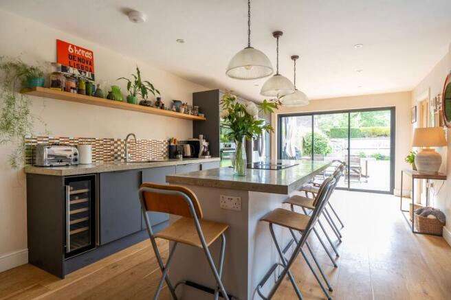 Kitchen / Breakfast Room