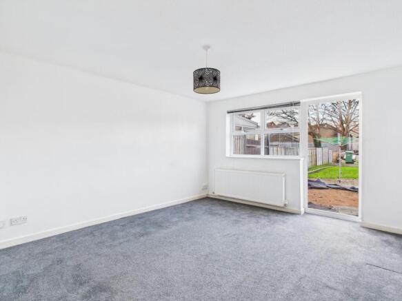 CAM01740G0-PR0497-STILL004