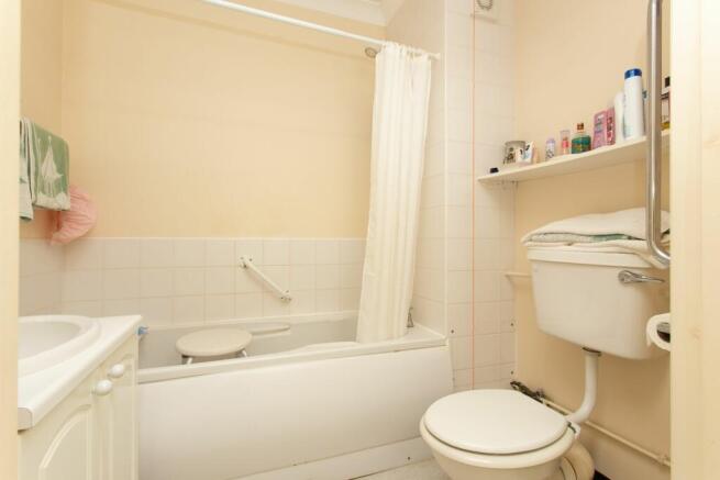 Photo 10