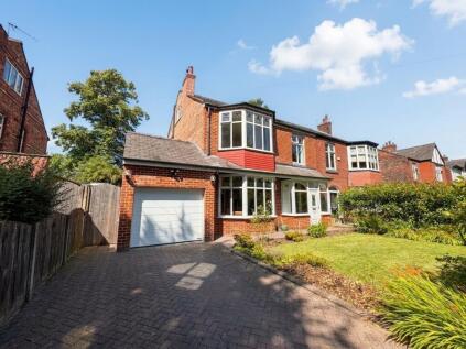 Victoria Road, Salford, M6