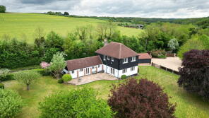 The Cottage, Hartley Bottom Road, Longfield DA3 8LF