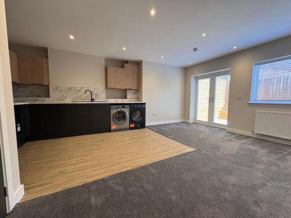 Flat 1, Manor Road, Droylsden M43 6QA