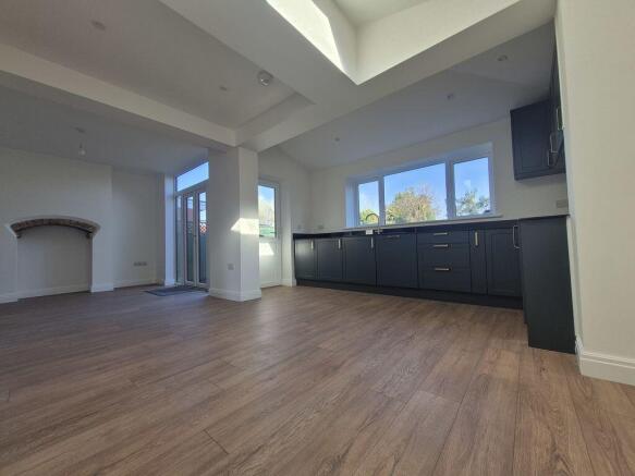 Open Plan Kitchen/Living/Dining Room